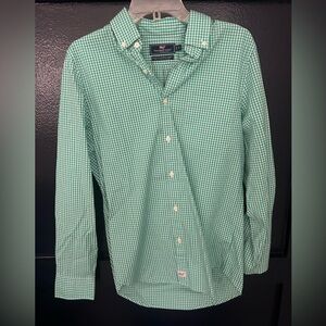 Vineyard Vines button up